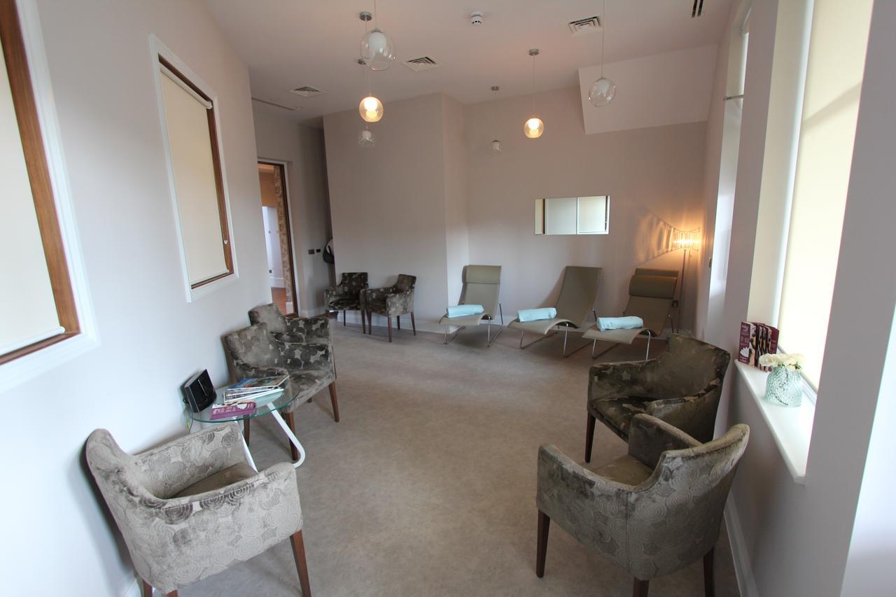 Yarrow Hotel Бродстейрс Экстерьер фото